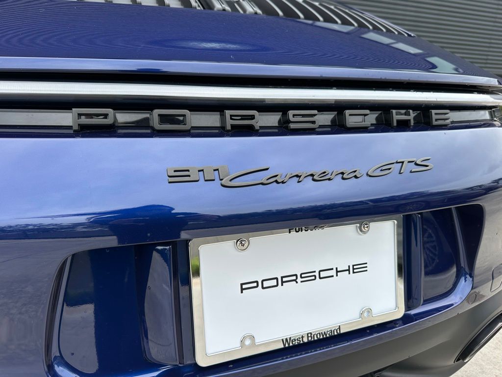 Thumbnail: 2024 Porsche 911 - 15