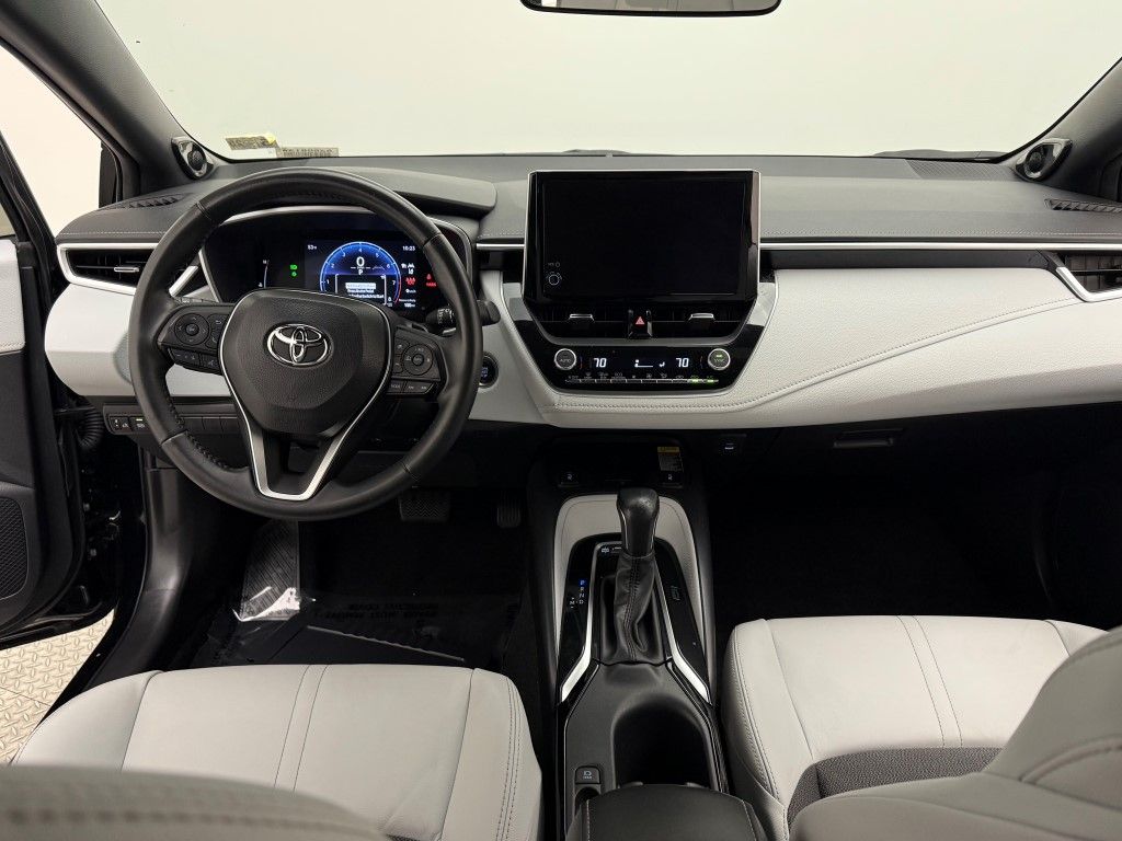 Thumbnail: 2023 Toyota Corolla - 29