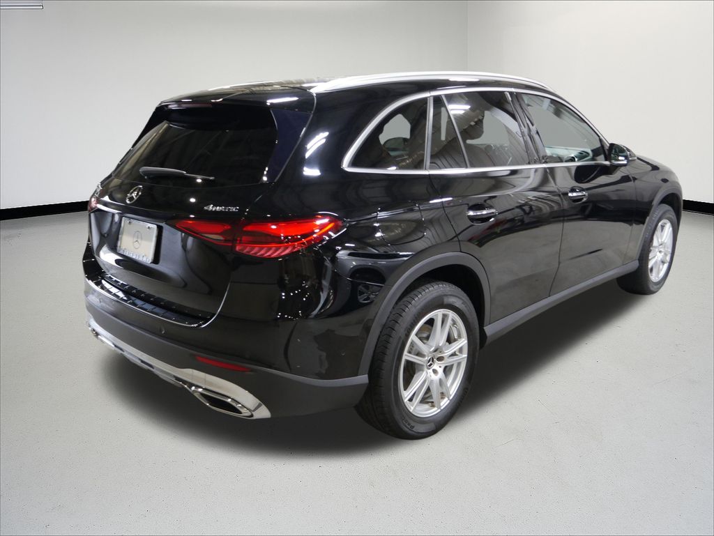 Thumbnail: 2023 Mercedes-Benz GLC - 5