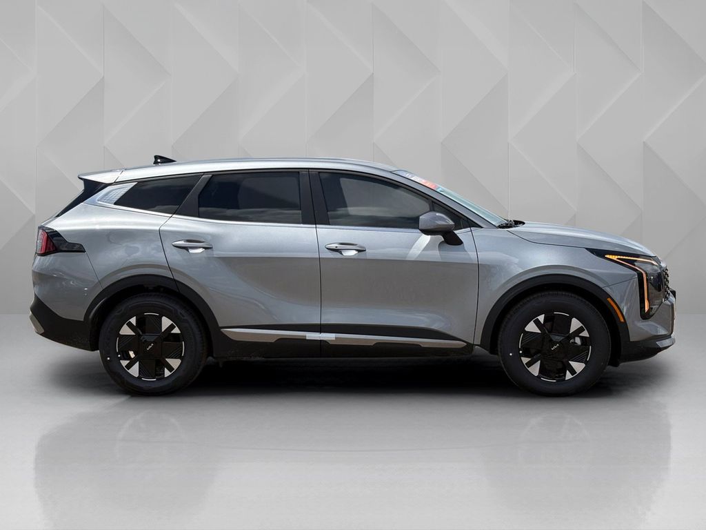New 2026 Kia Sportage Hybrid SUV