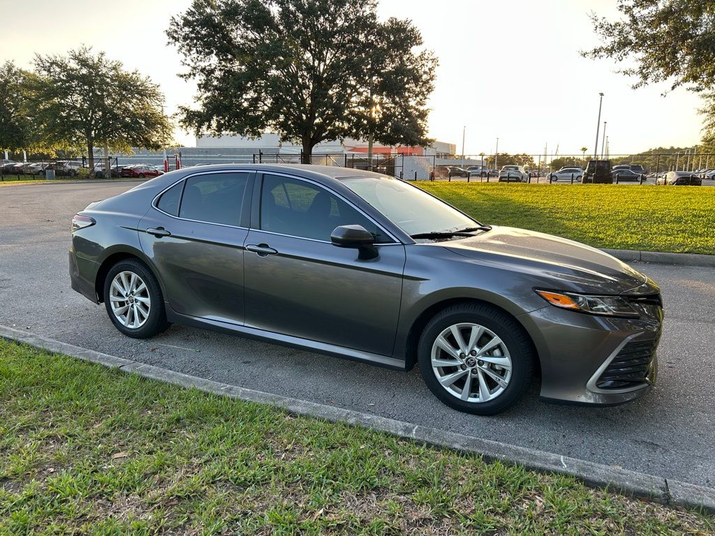 2024 Toyota Camry LE 7