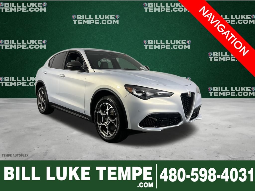 2024 Alfa Romeo Stelvio Sprint AWD
