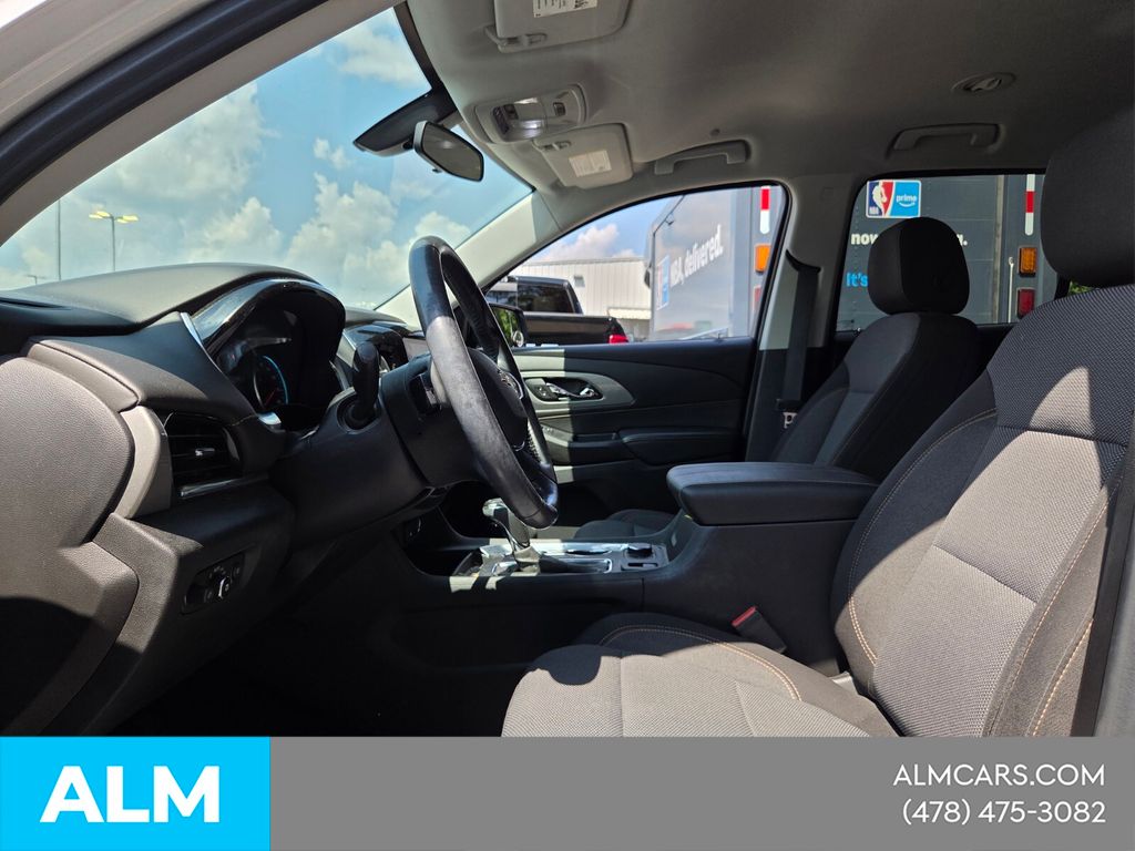 Used 2020 Silver Chevrolet LT image 6