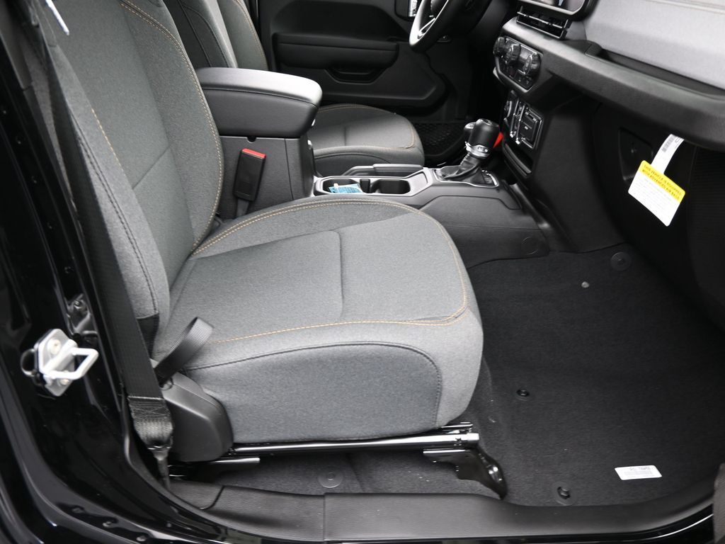 New 2026 Black Clearcoat Jeep Sport image 31