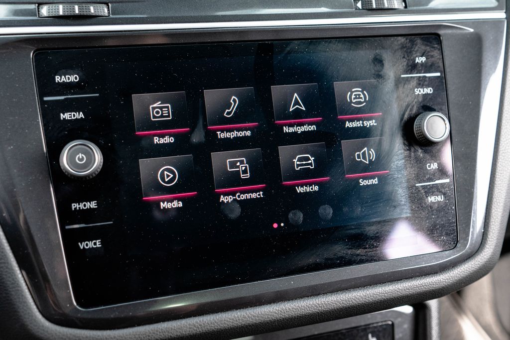 Used 2024 Volkswagen Tiguan SUV