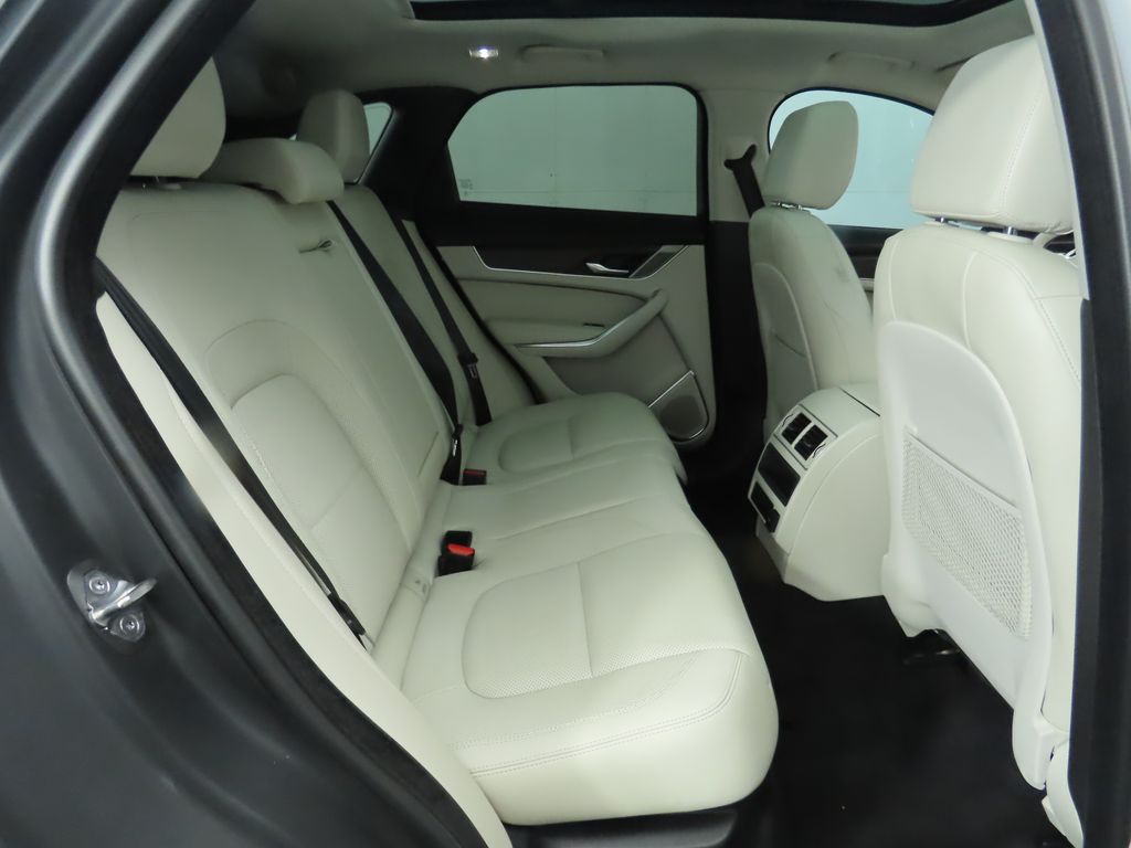 2021 Jaguar F-Pace S 23