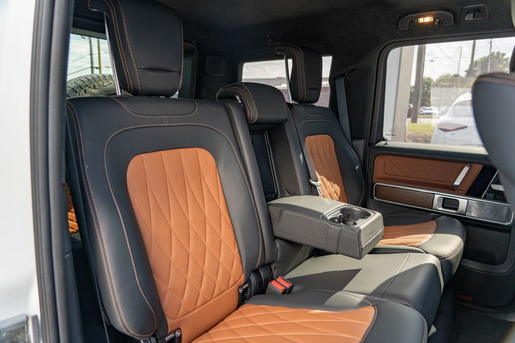 2022 Mercedes-Benz G-Class G 550 photo