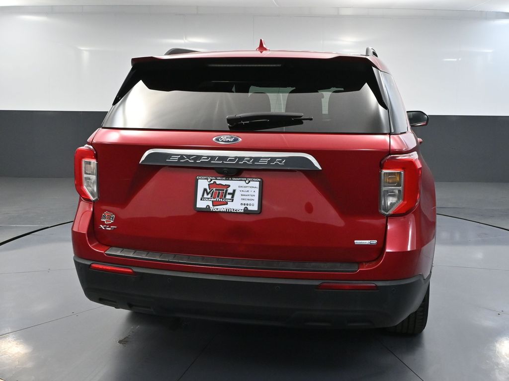View vehicle photo 7