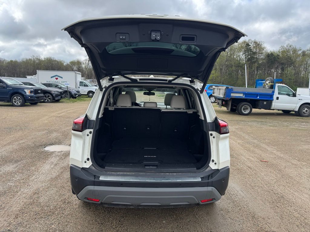 2021 Nissan Rogue SL - 4