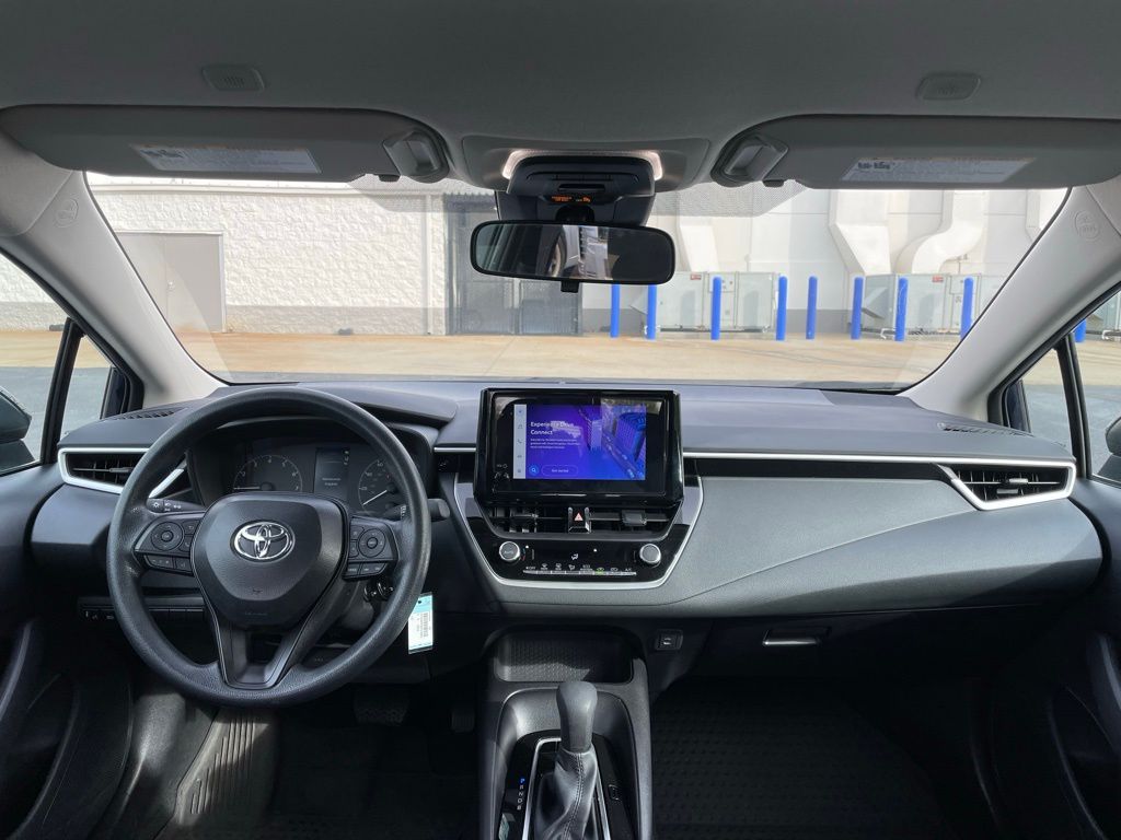 Thumbnail: 2025 Toyota Corolla - 5