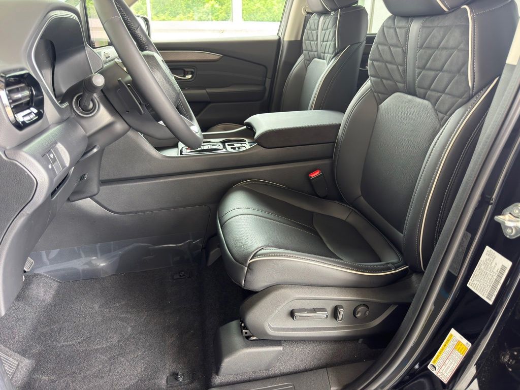 2026 Honda Pilot Elite Black at Classic Honda Galveston
