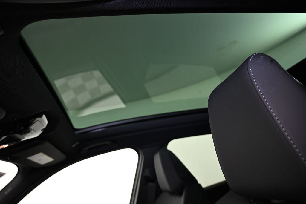 Thumbnail: 2026 BMW X3 - 21