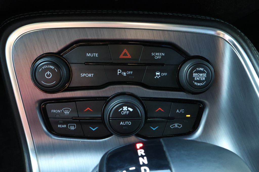 Thumbnail: 2018 Dodge Challenger - 24