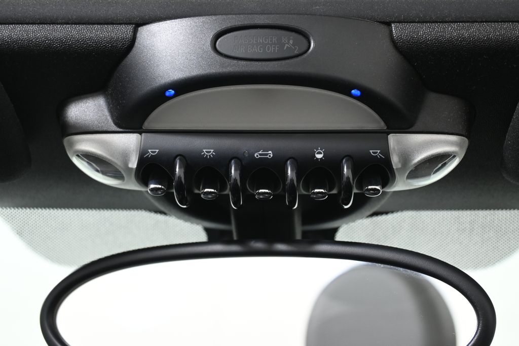 Thumbnail: 2015 MINI Cooper - 27