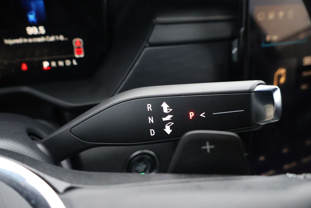 Thumbnail: 2025 GMC Acadia - 20