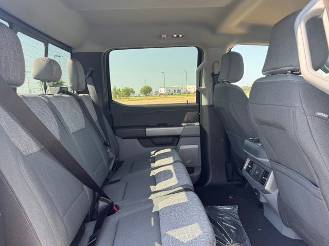 2026 Ford F-350 Super Duty XLT