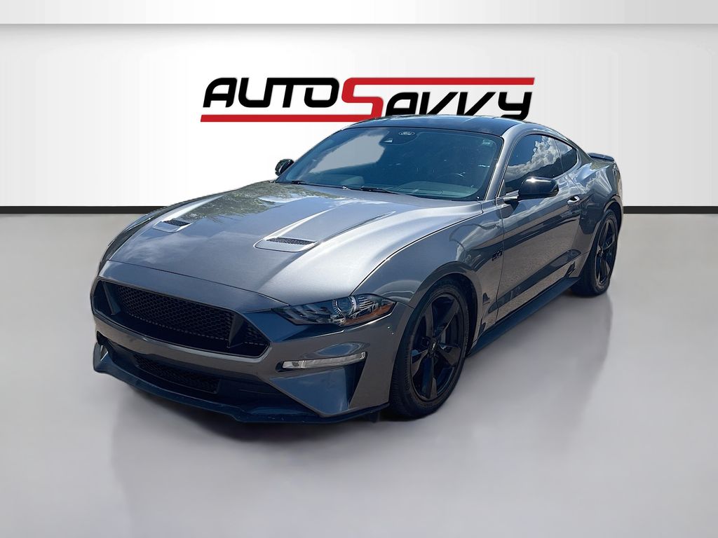 Used 2022 Gray Ford GT Premium image 3
