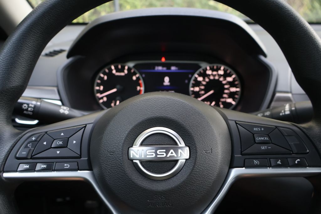 Thumbnail: 2025 Nissan Altima - 26