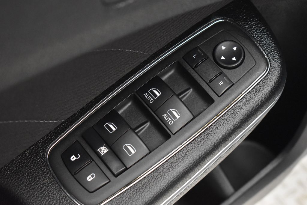 Thumbnail: 2023 Dodge Charger - 11