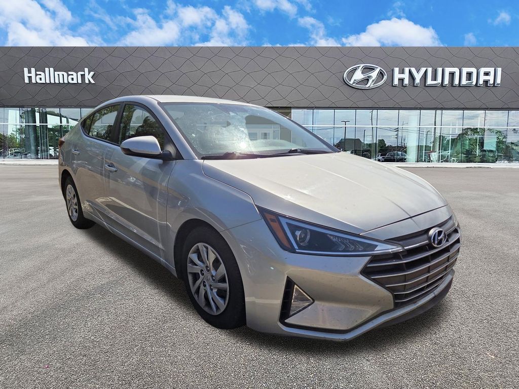 Symphony Silver 2020 Hyundai Elantra SE FWD Sedan Front-Wheel Drive Continuously Variable Transmission