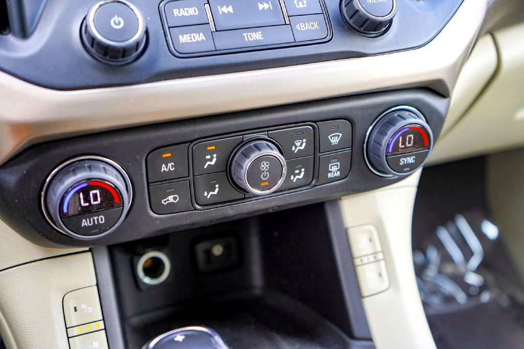 Used Car 2019 Gmc Acadia  Denali For Sale Under $30,000 In Taylor, Texas