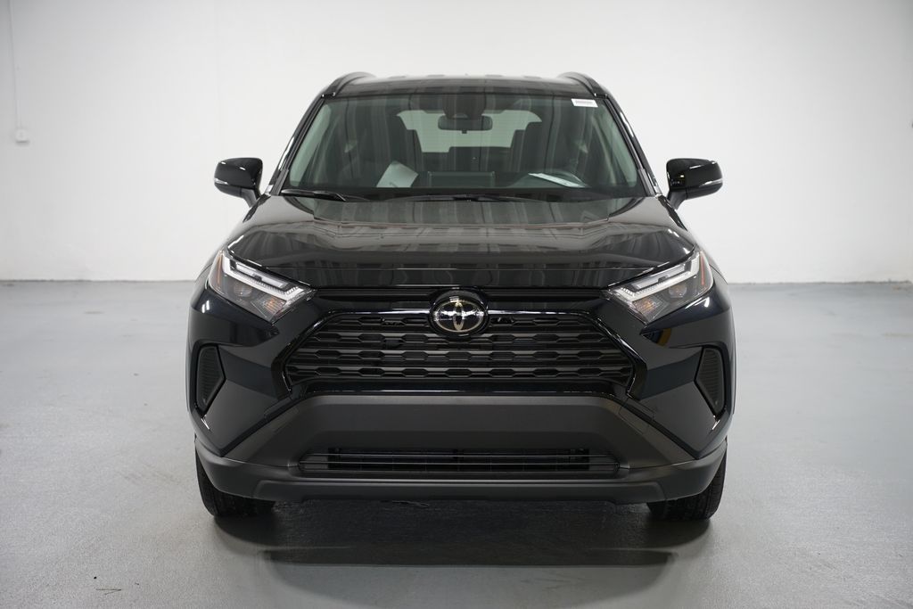 Thumbnail: 2025 Toyota RAV4 - 2