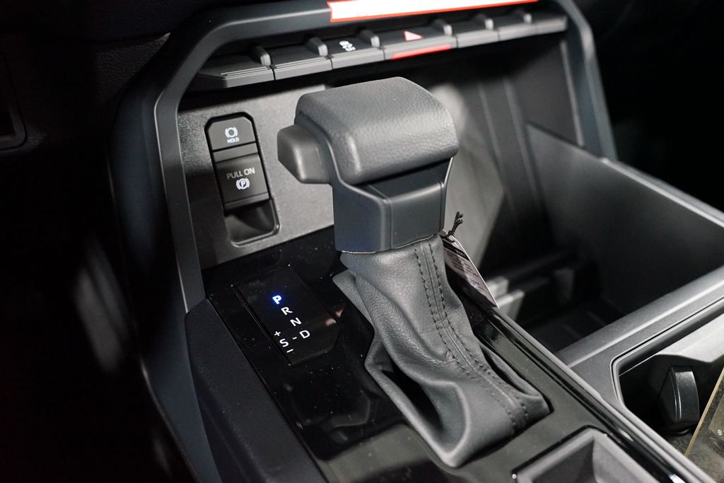 Thumbnail: 2025 Toyota Tundra - 21
