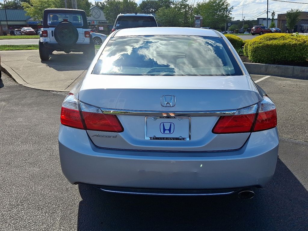Thumbnail: 2015 Honda Accord - 5