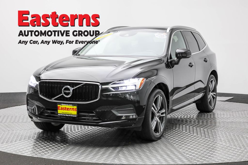 2019 Volvo XC60 Momentum's photo