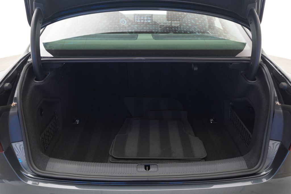 Thumbnail: 2023 Audi A4 - 12