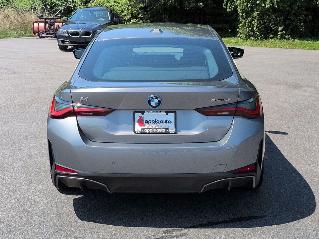 2023 BMW i4 eDrive35