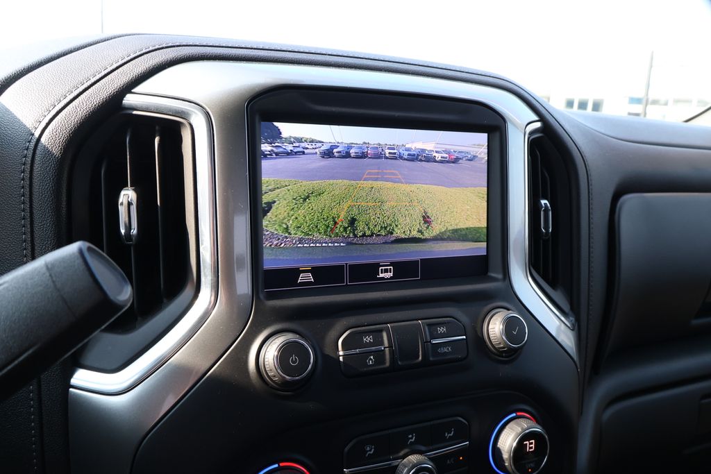 Thumbnail: 2021 Chevrolet Silverado 1500 - 24