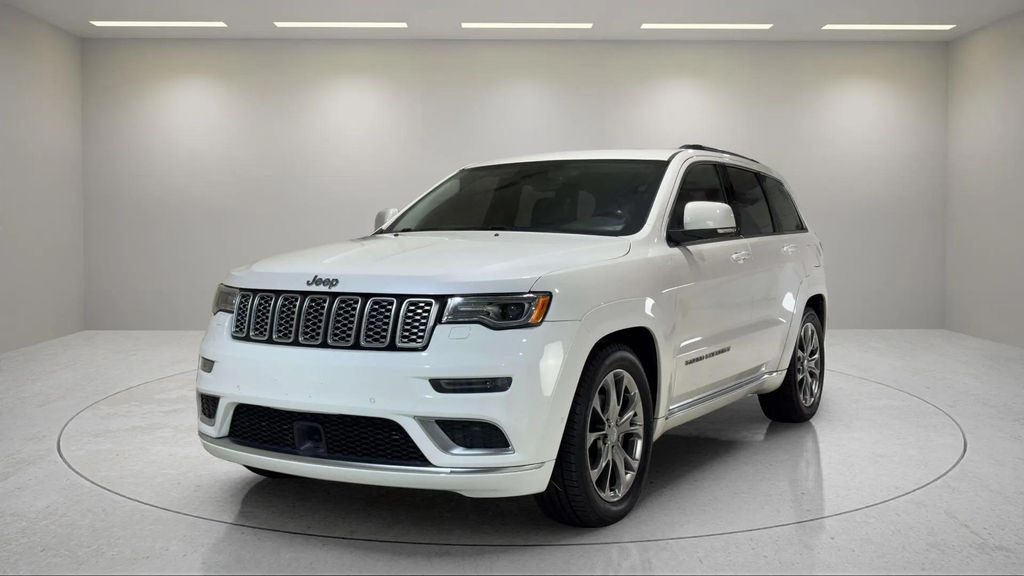 Used 2020 Ivory 3-Coat Jeep Summit image 20