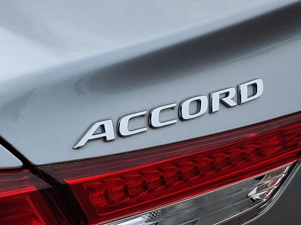 2018 Honda Accord EX 4