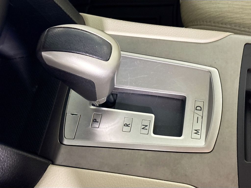 2010 Subaru Legacy 2.5i