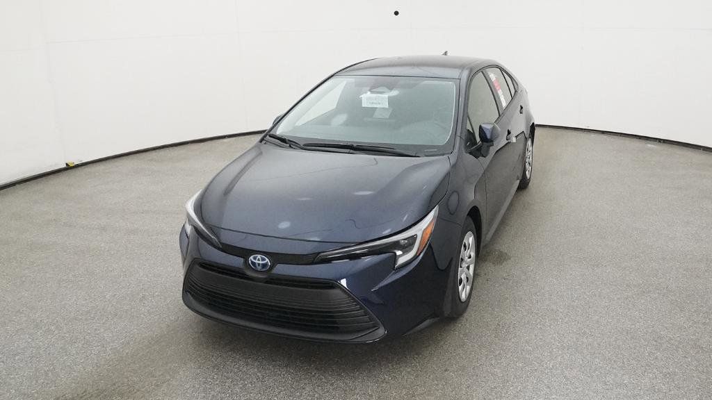 2025 Toyota Corolla LE 18