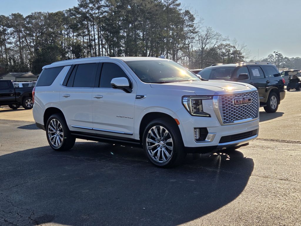 2022 GMC Yukon Denali 4WD
