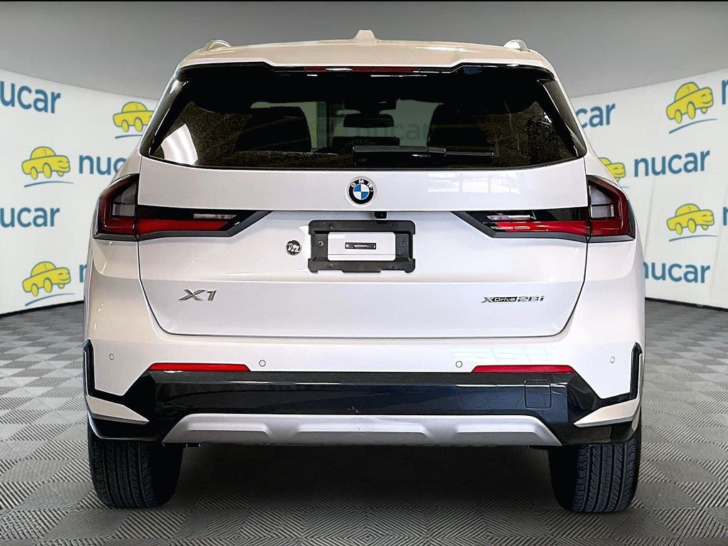 2025 BMW X1 — photo 5