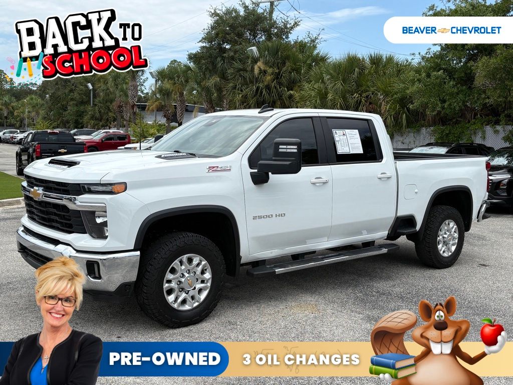 Summit White 2025 Chevrolet Silverado 2500HD Pickup Truck Four-Wheel Drive Automatic