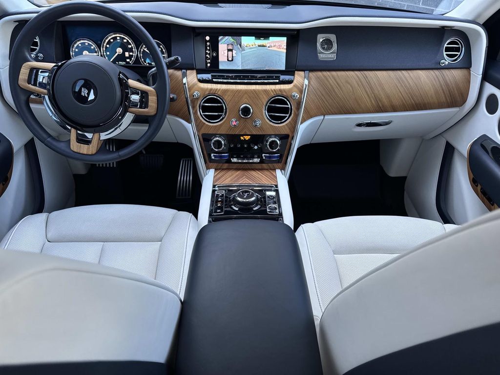 Used 2021 Blue Rolls-Royce Base image 15