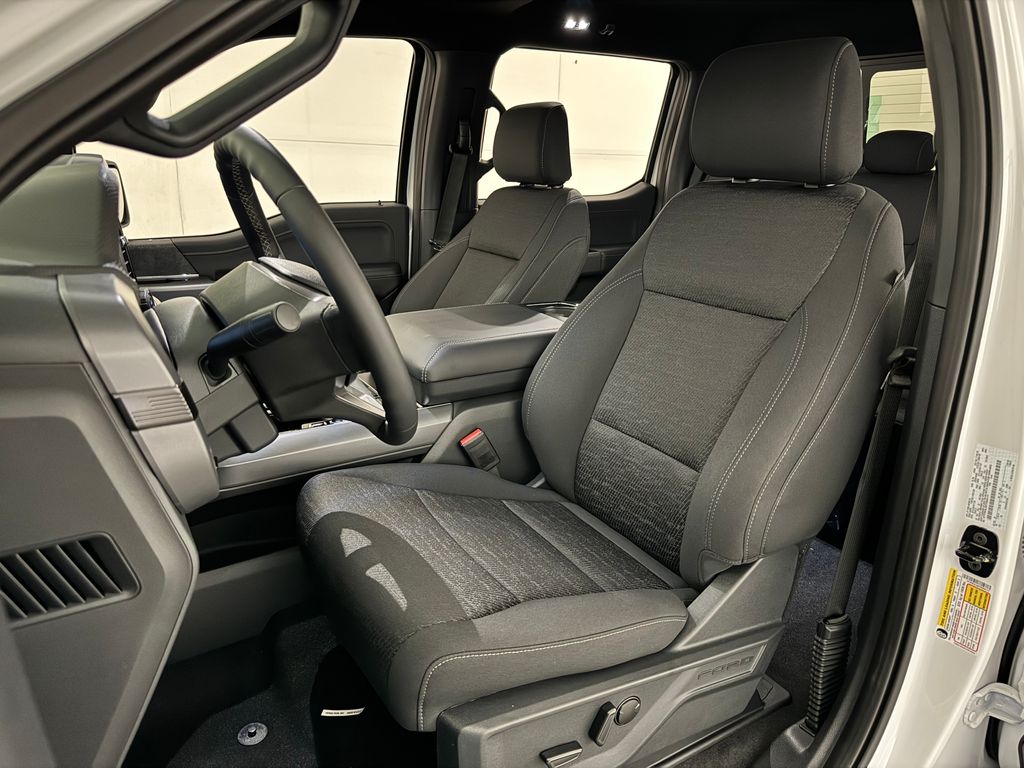 New 2026 White Ford XLT image 24