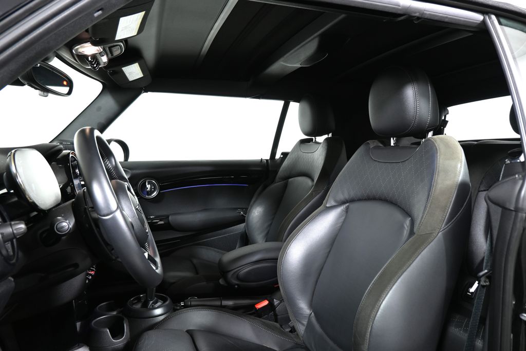 Thumbnail: 2023 MINI Cooper - 5