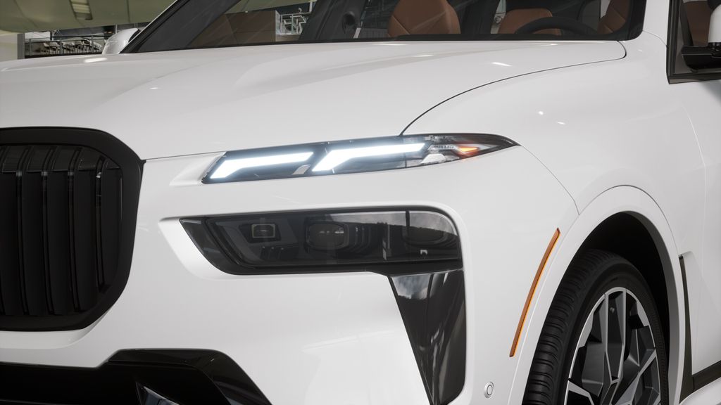 Thumbnail: 2026 BMW X7 - 30