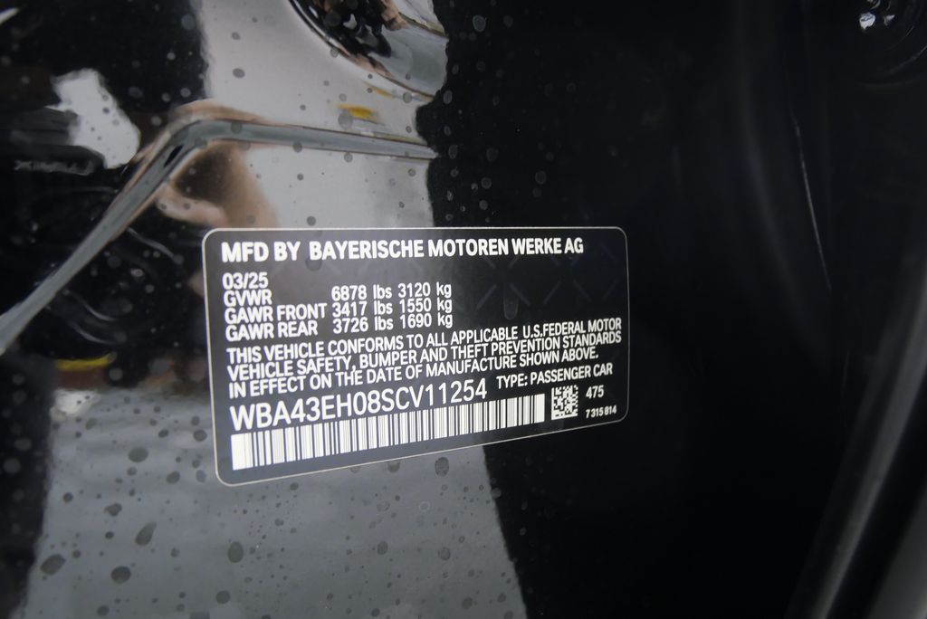 Thumbnail: 2025 BMW 7 Series - 26