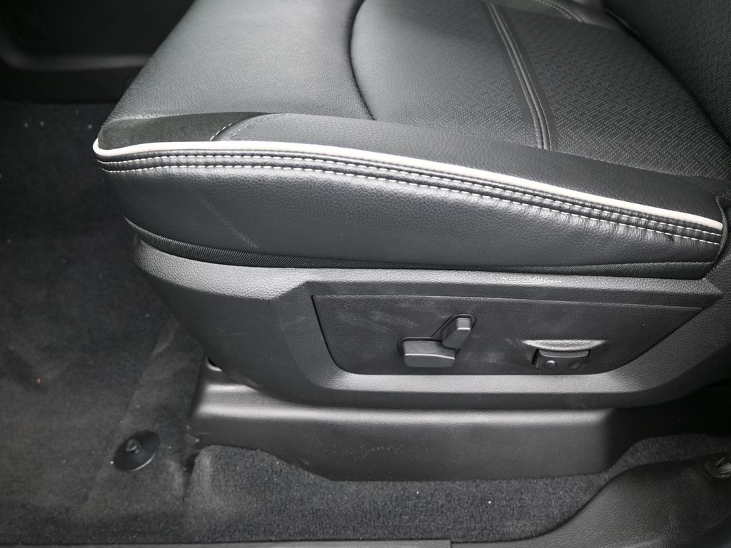 New 2026 Bright White Clearcoat Ram Laramie image 15