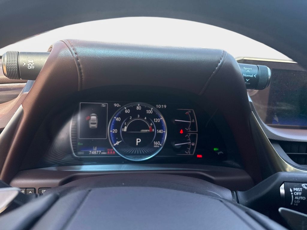 Used 2020 Lexus ES Sedan