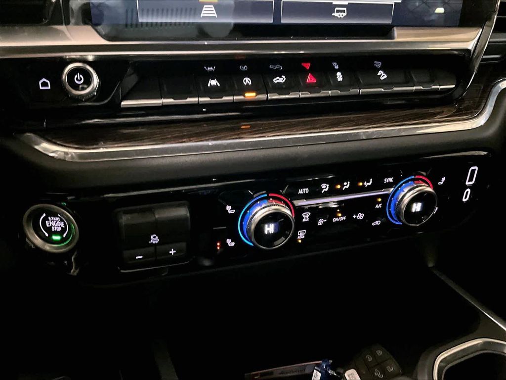 2023 GMC Sierra 1500 — photo 26