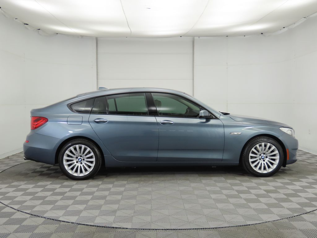 2010 BMW 5 Series 535i 4