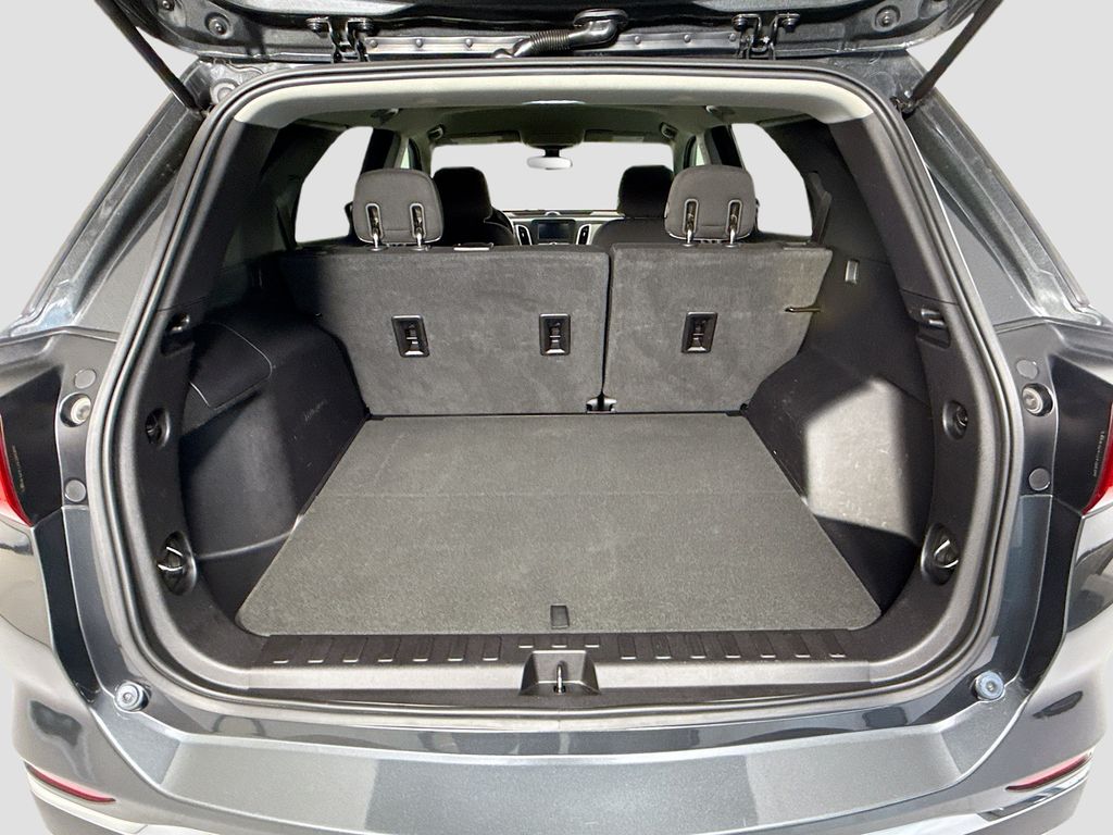 Thumbnail: 2018 Chevrolet Equinox - 28