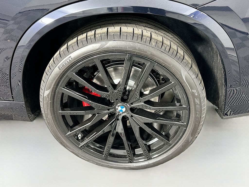 Thumbnail: 2026 BMW X5 - 23